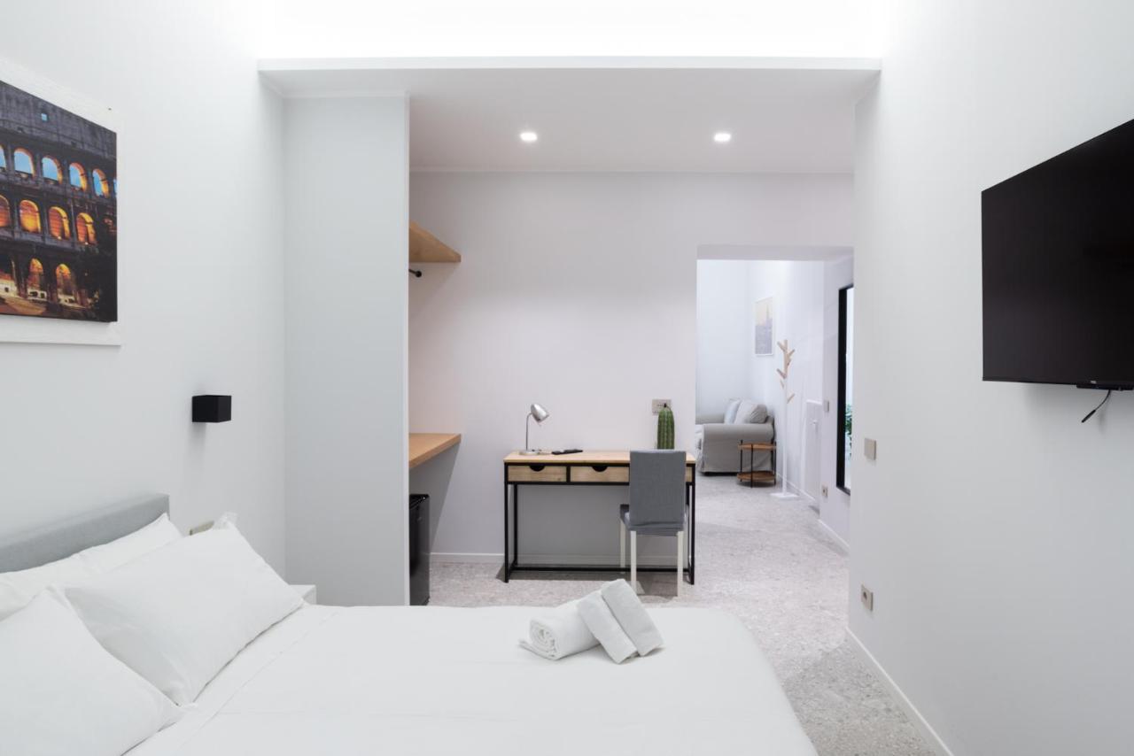 רומא White Home Suite And Rooms מראה חיצוני תמונה