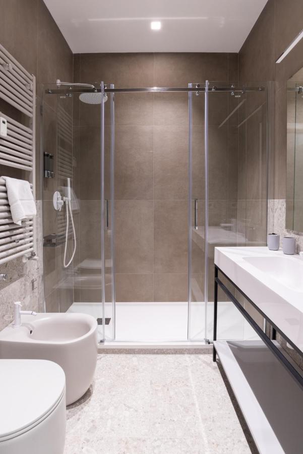 רומא White Home Suite And Rooms מראה חיצוני תמונה
