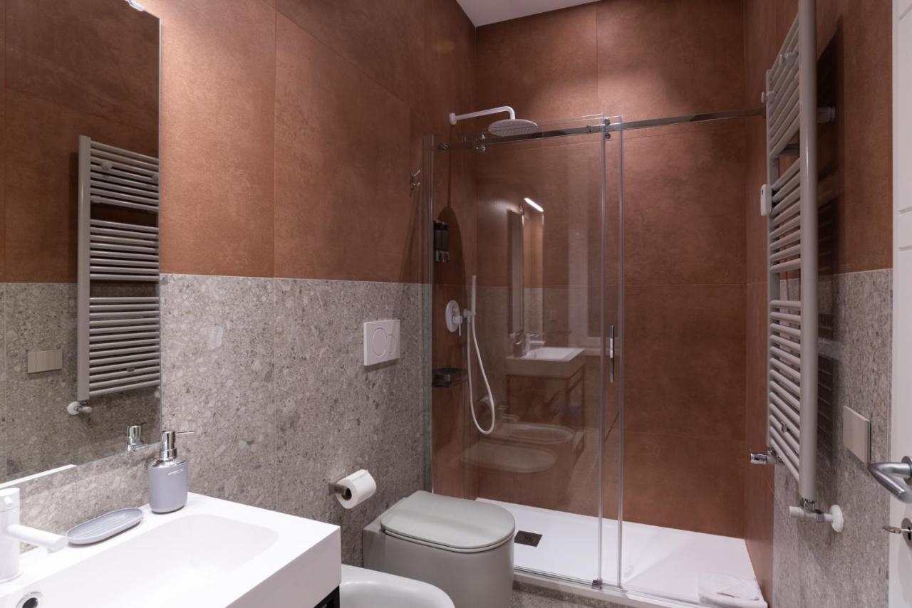 רומא White Home Suite And Rooms מראה חיצוני תמונה